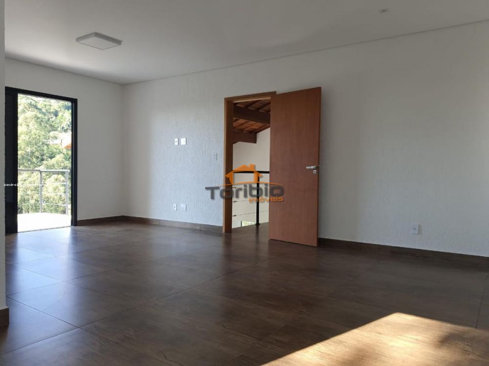 Casa em Condomínio à venda Caraguatá - 093313-6.jpg