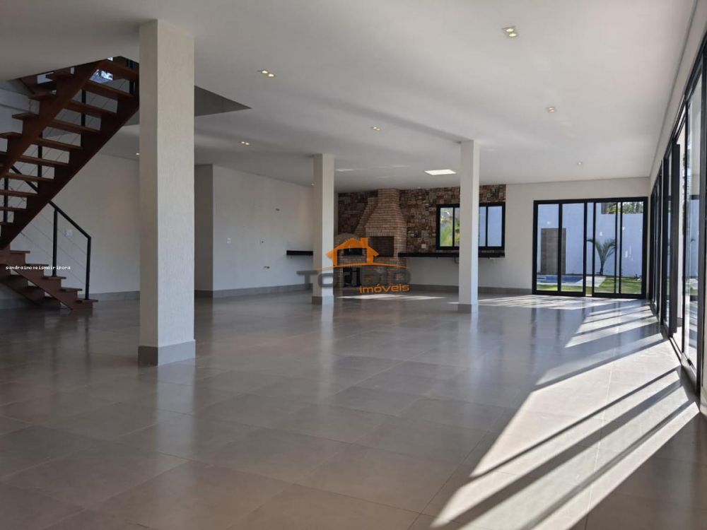 Casa em Condomínio à venda Caraguatá - 093315-18.jpg